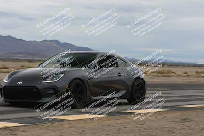 media/Nov-22-2025-Speed Ventures (Sat) [[a198746dab]]/5-Black Group/Session 2 (Turn 4 Inside)/